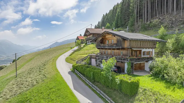 KITZIMMO-Einfamilienhaus in Toplage kaufen - Immobilien Wattens Innsbruck.