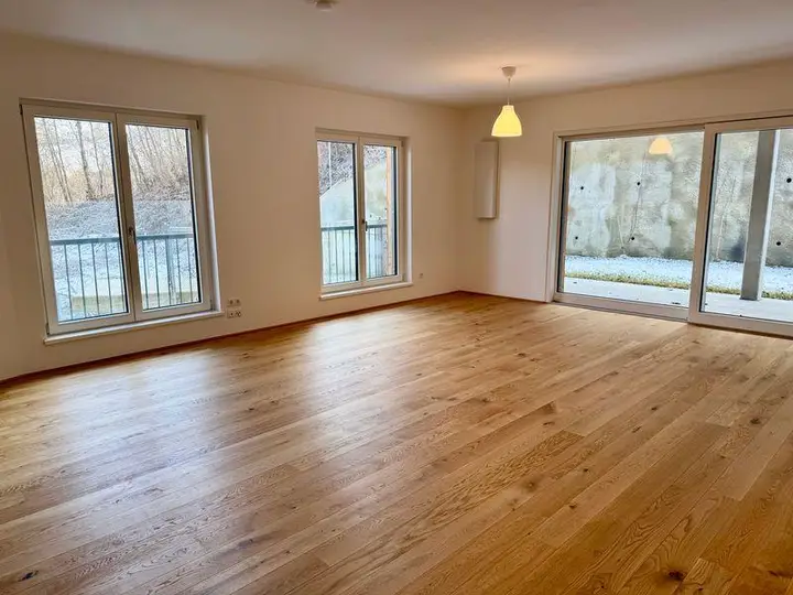 Wohnzimmer mit Terrassenzugang