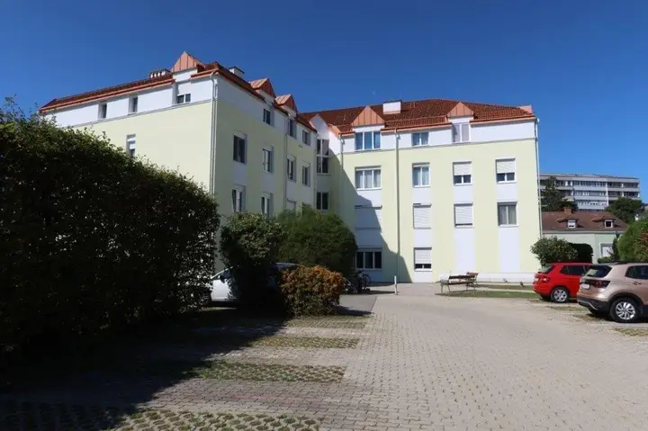 2-Wohnhaus