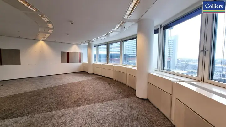 Büro 1
