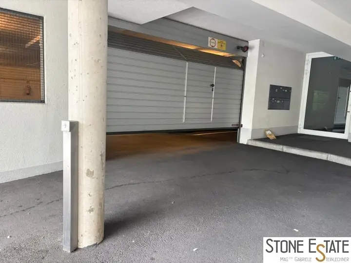 Garage1