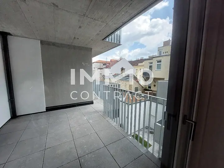 Top 18 Loggia