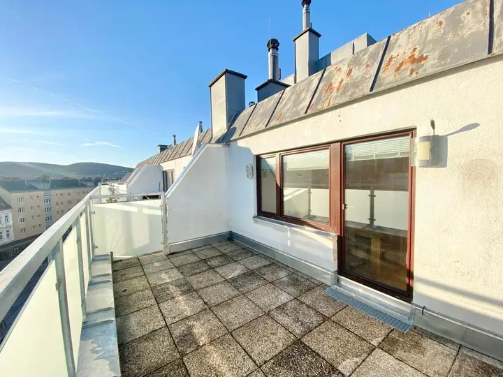 Dachterrasse mit viel Platz