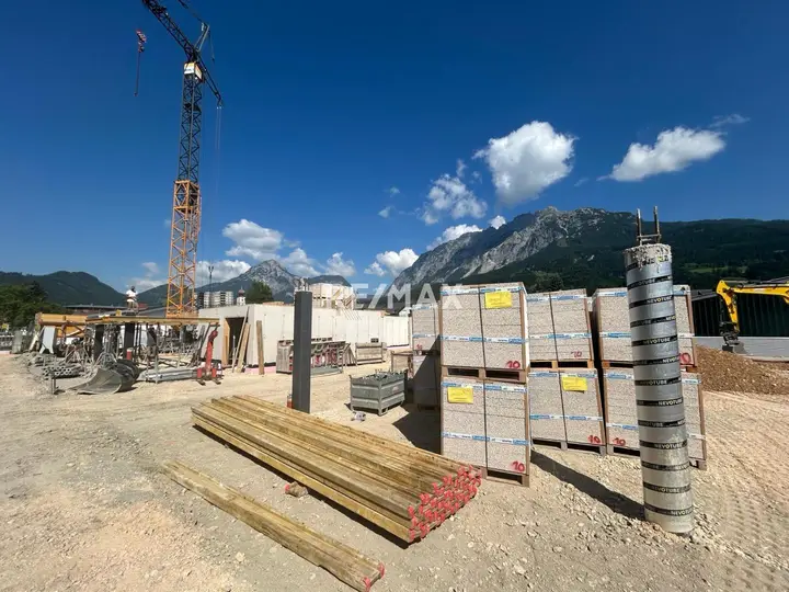 Die Baustelle läuft auf Hochtouren