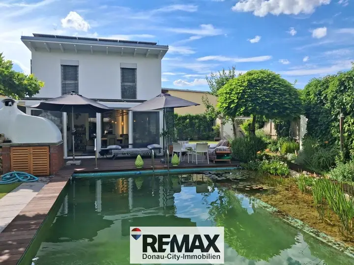 1 Haus mit Biotop Pool 1220
