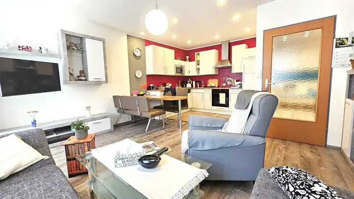 Wohnküche - Wohnung - Sachsenburg - kaufen