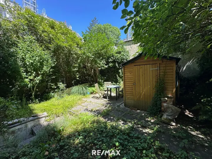 2 Gartenhu¨tte