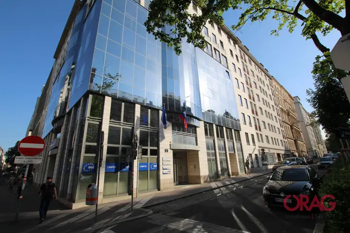 Gebäude