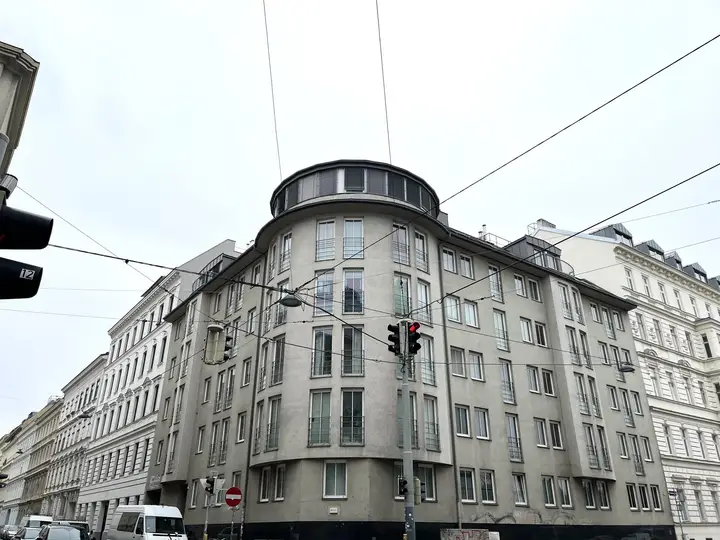 Hausanschicht