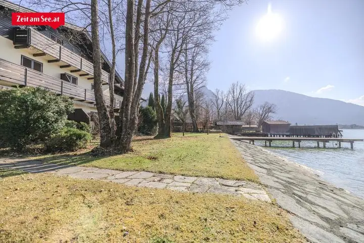 Haus direkt am See