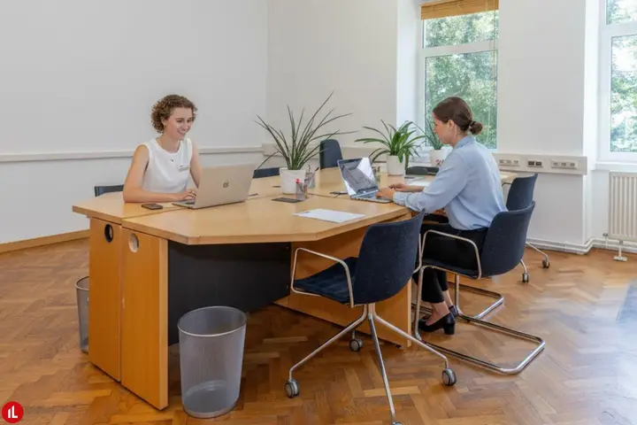 Geschäftsadresse