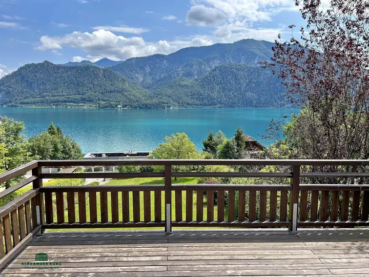 ZWEITWOHNSITZ mit Badeplatz und traumhaftem Atterseeblick