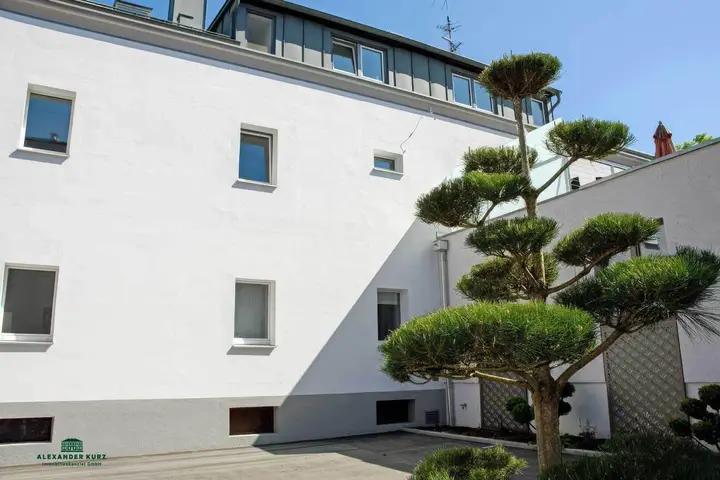 Modernes Büro, Immobilien-Kurz-Salzburg