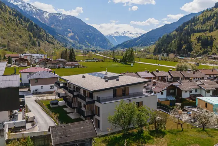 20250428-DJI_20250428140417_0176_D-Verbessert-RR-SJ Photography (Selina Jakob)