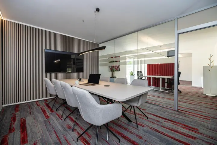 Besprechungszimmer KG