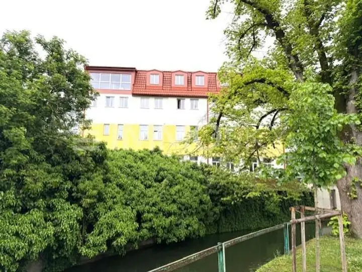 Haus-Hinter-Ansicht