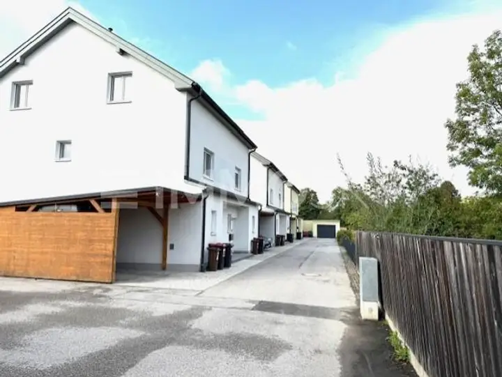 Haus-Einfahrt