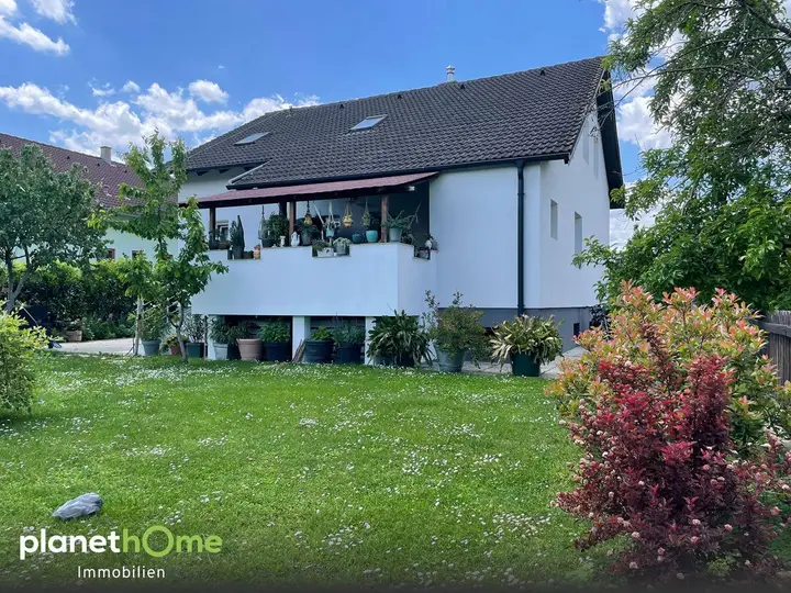 Gartenansicht vom Haus