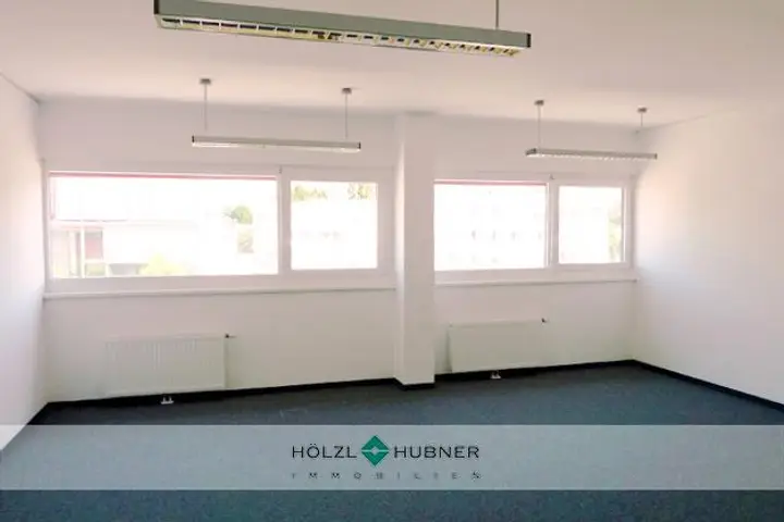 hoelzlhubnerimmobilien buero nahe techno-z