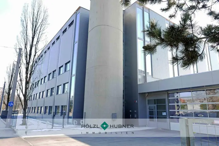 hoelzlhubnerimmobilien-lagerflaechen