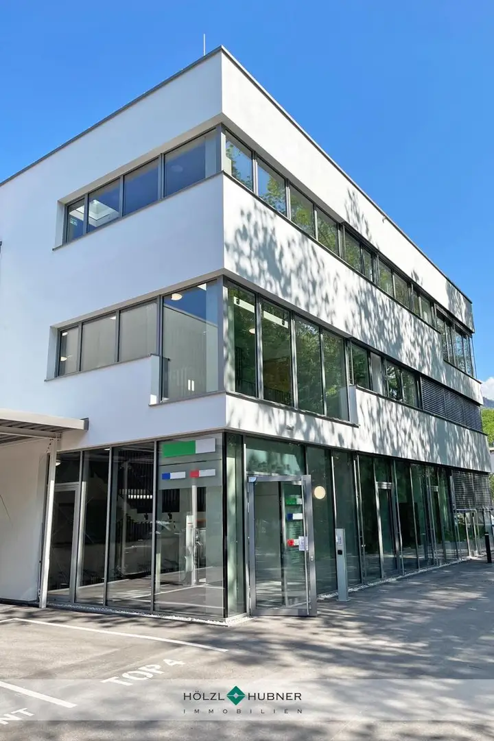 hoelzlhubnerimmobiliensalzburg_buero