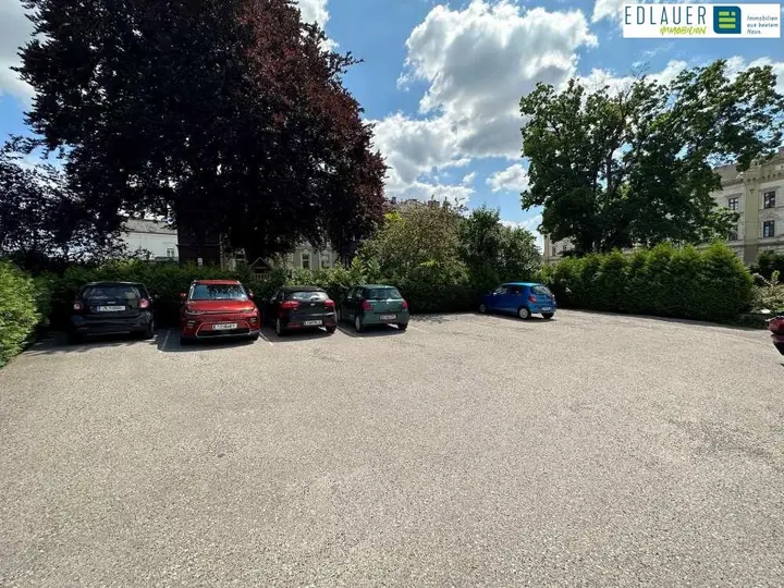 Kfz-Stellplatz