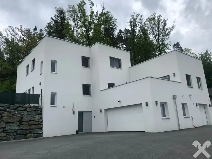 Zufahrt Doppelgarage