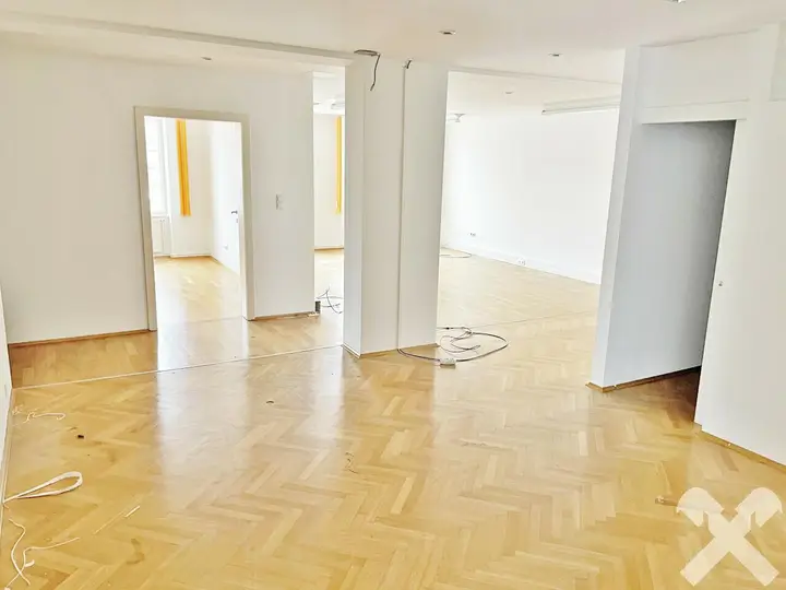 Bürofläche OG