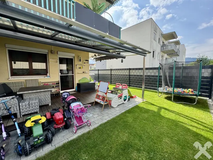 Familientraum mit Garten & Terrasse
