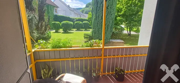 Loggia mit Gartenblick