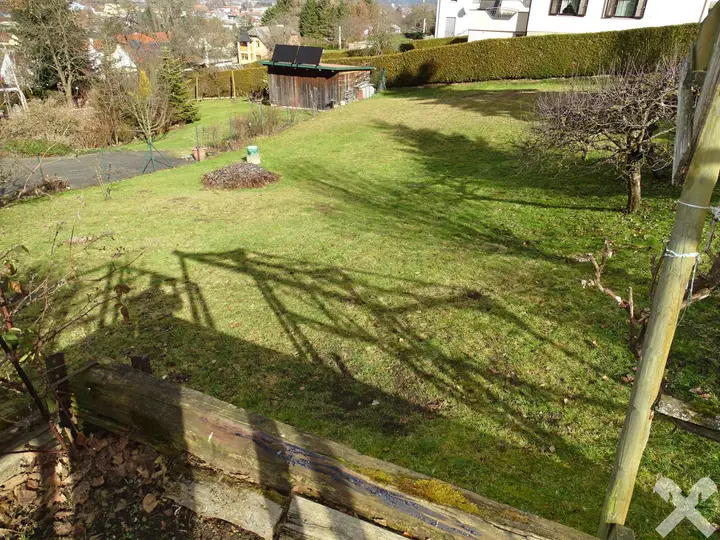Blick aufs Grundstück