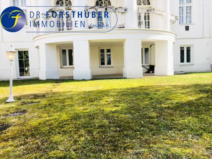Hausansicht - Garten