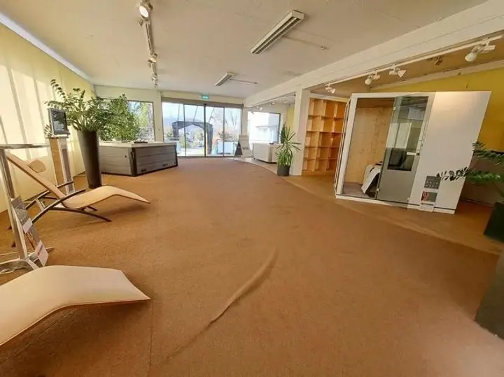Ausstellungsfläche