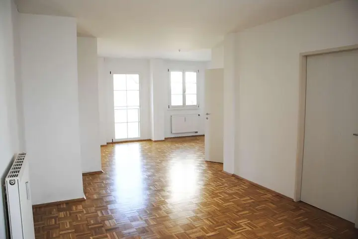 Wohn---Esszimmer-TOP-12