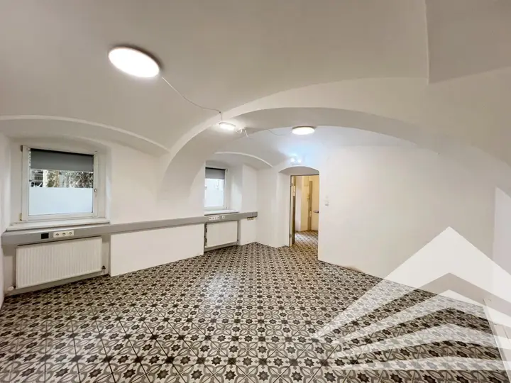 Innenansicht Raum ca. 24 m²
