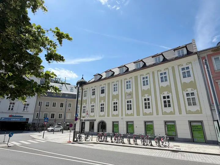 #Aussenansicht Gebäude Promenade