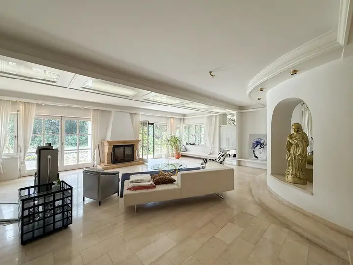 01 Wohnzimmer