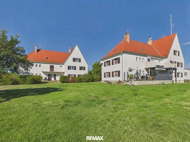 Hausansicht Gartenblick