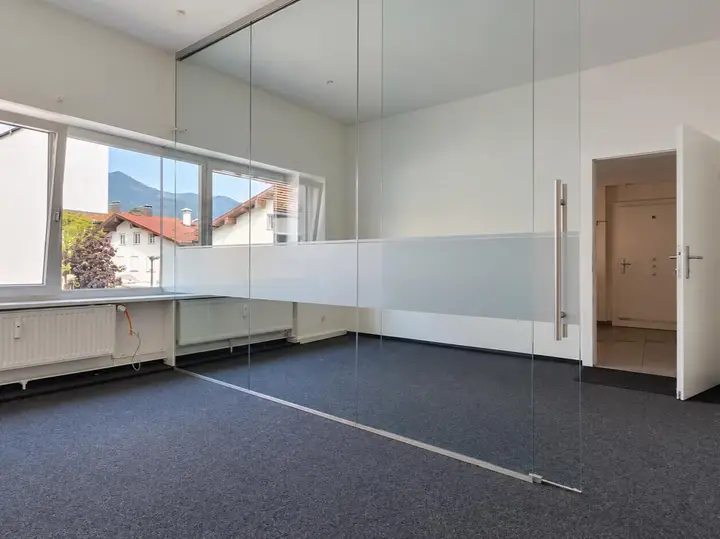Büro