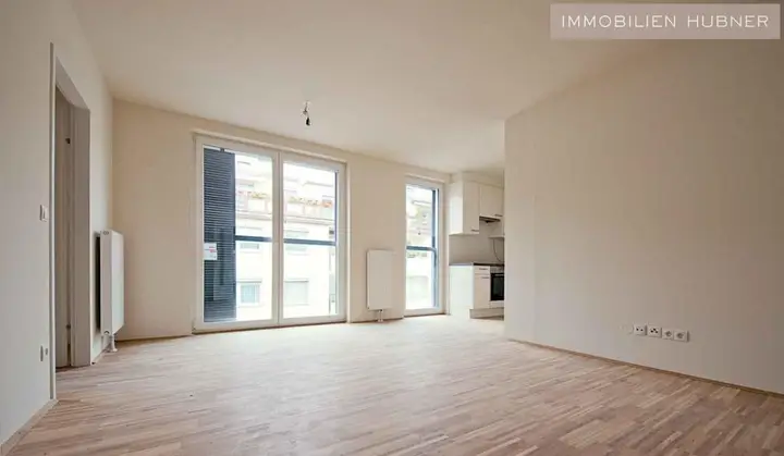 Wohnzimmer, Blick zur Küche