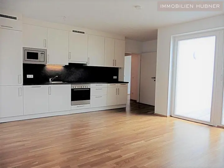 Wohnzimmer, Blick zur Küche