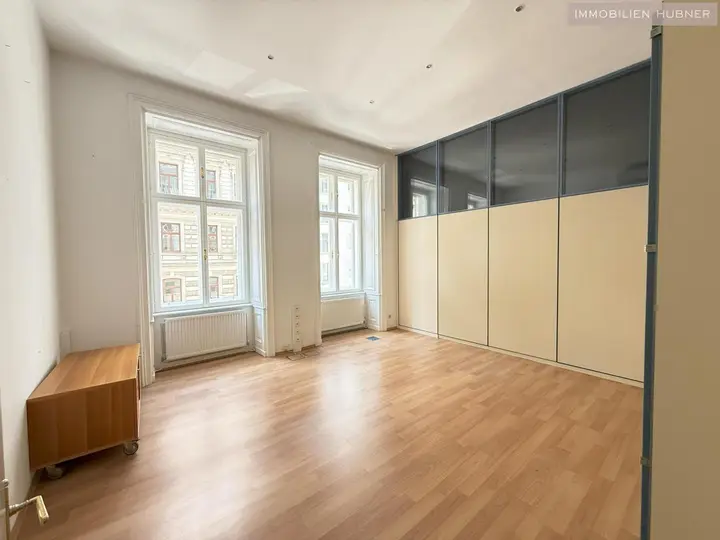 Büro 1_1