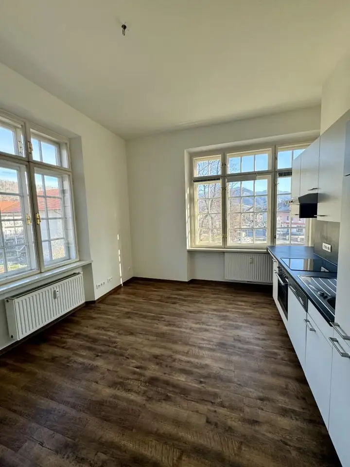 KÜCHE IMS IMMOBILIEN KG