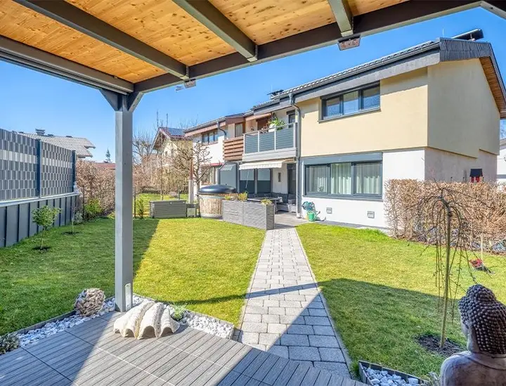 HP1-Eckreihenhaus-Eugendorf-Hausansicht