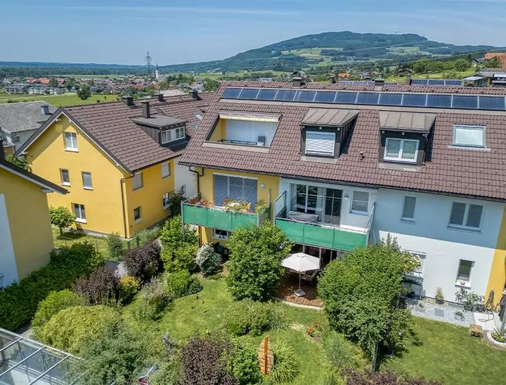 HP1-3-Zimmer-Wohnung-Anthering-Hausansicht