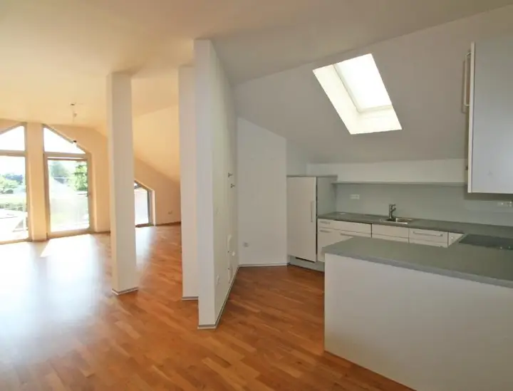 2-Zimmer-Wohnung-Salzburg-Gneis-Wohnzimmer