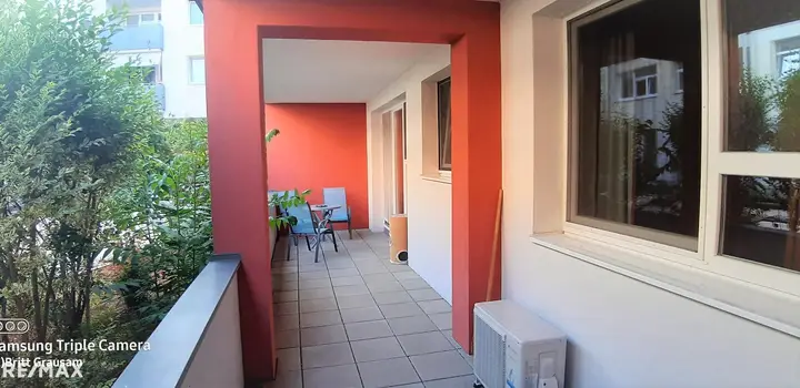 Terrasse mit Klimagerät