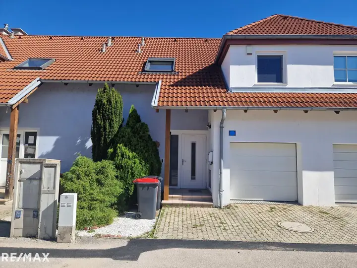 Frontansicht des Hauses