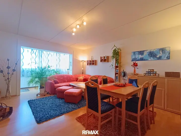 Wohn- Esszimmer