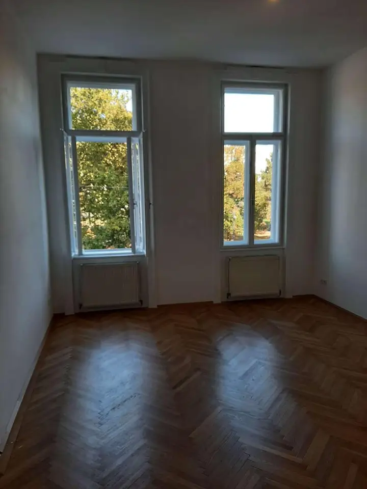 1000079190